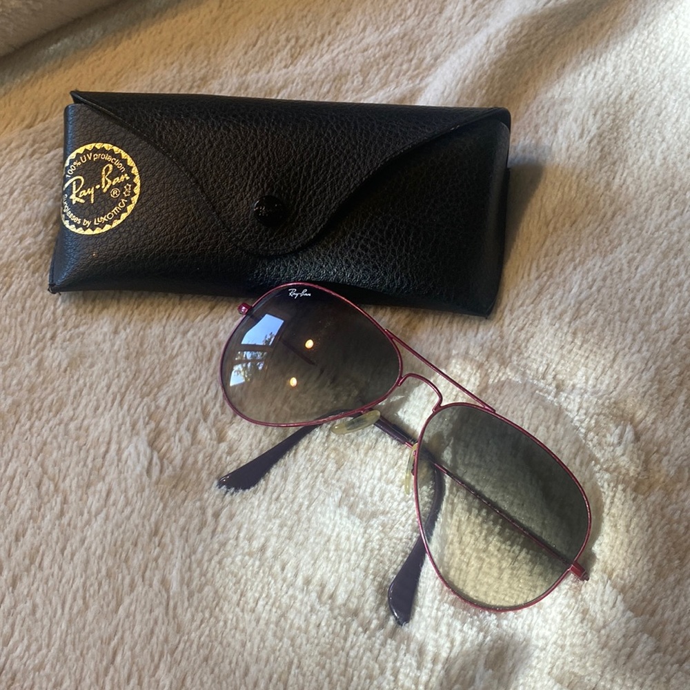 PINK RAYBANS
